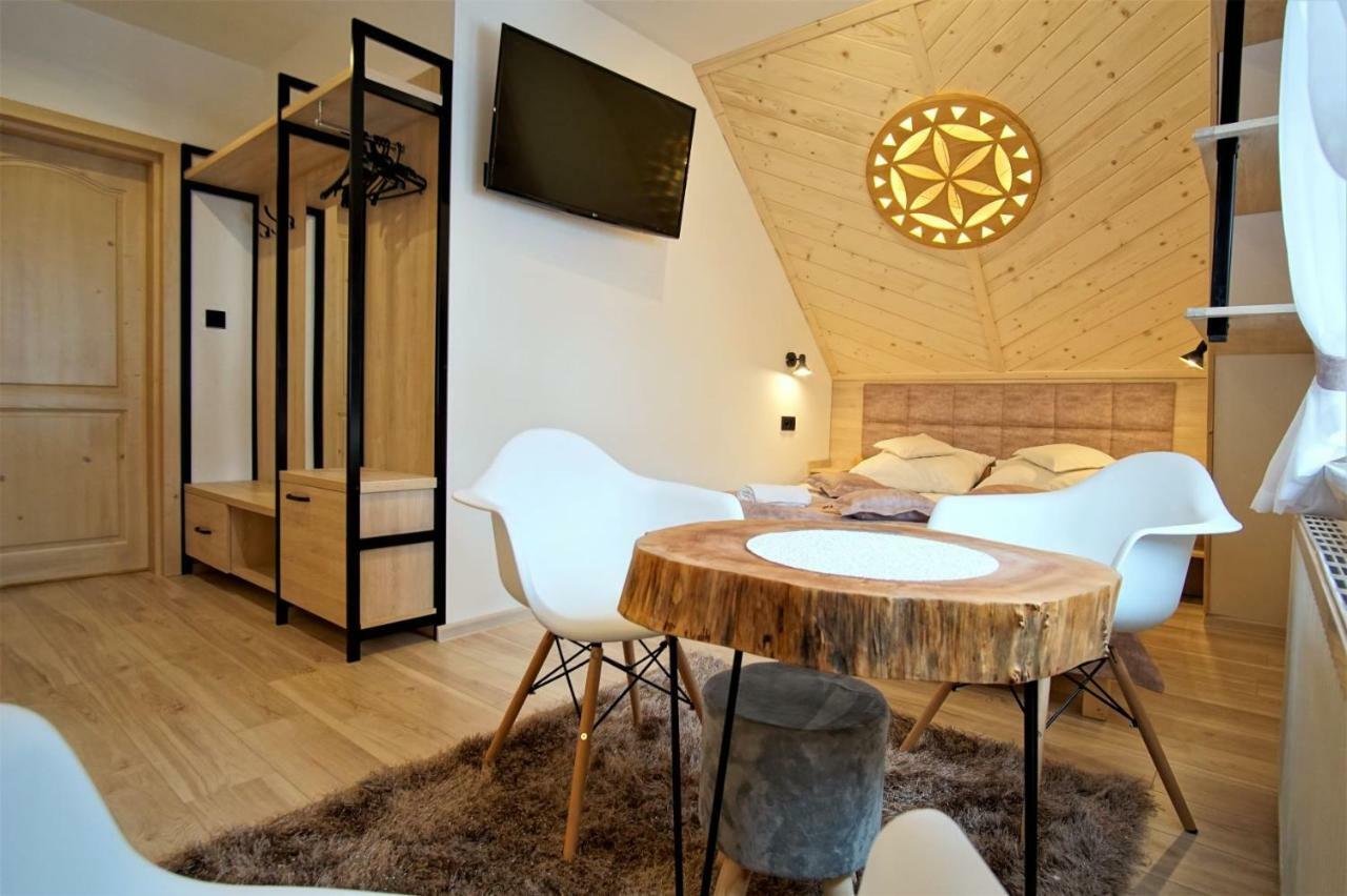 U Janiny Apartment Буковина Татжанска Екстериор снимка